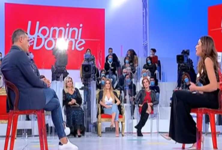 Maria De Filippi Anticipazioni Uomini e Donne Ida Riccardo Arlex.it